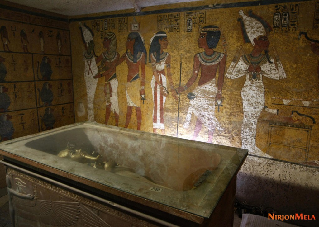 history-lists-5-great-mummy-discoveries-king-tutankhamen-77845530-1024x729.jpg