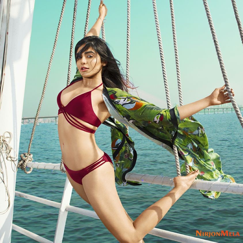 Adah-Sharma-hot-28.jpg