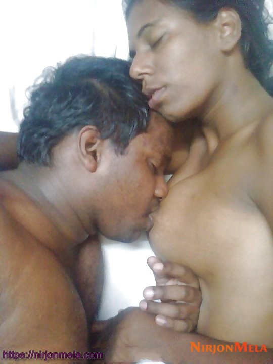 married-indian-couple-tamil-wife-hot-sex-2.jpg