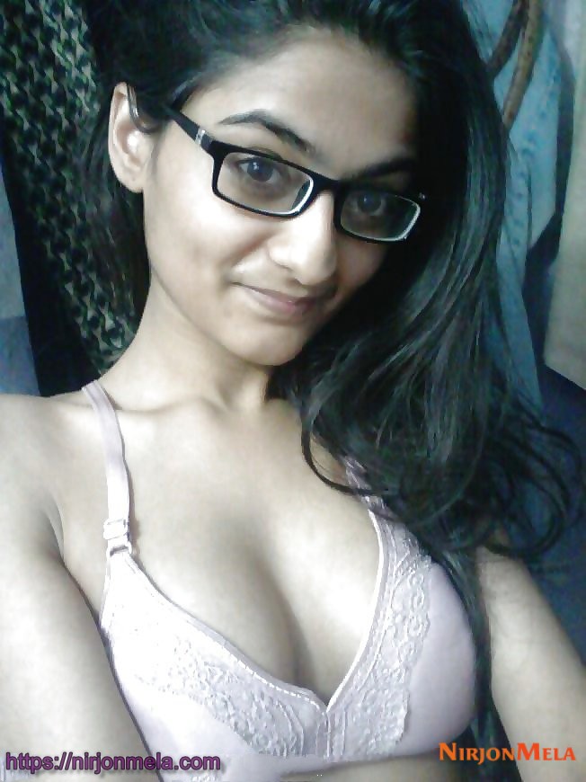 nude_indian_girls_sexy_kashmira_1.jpg