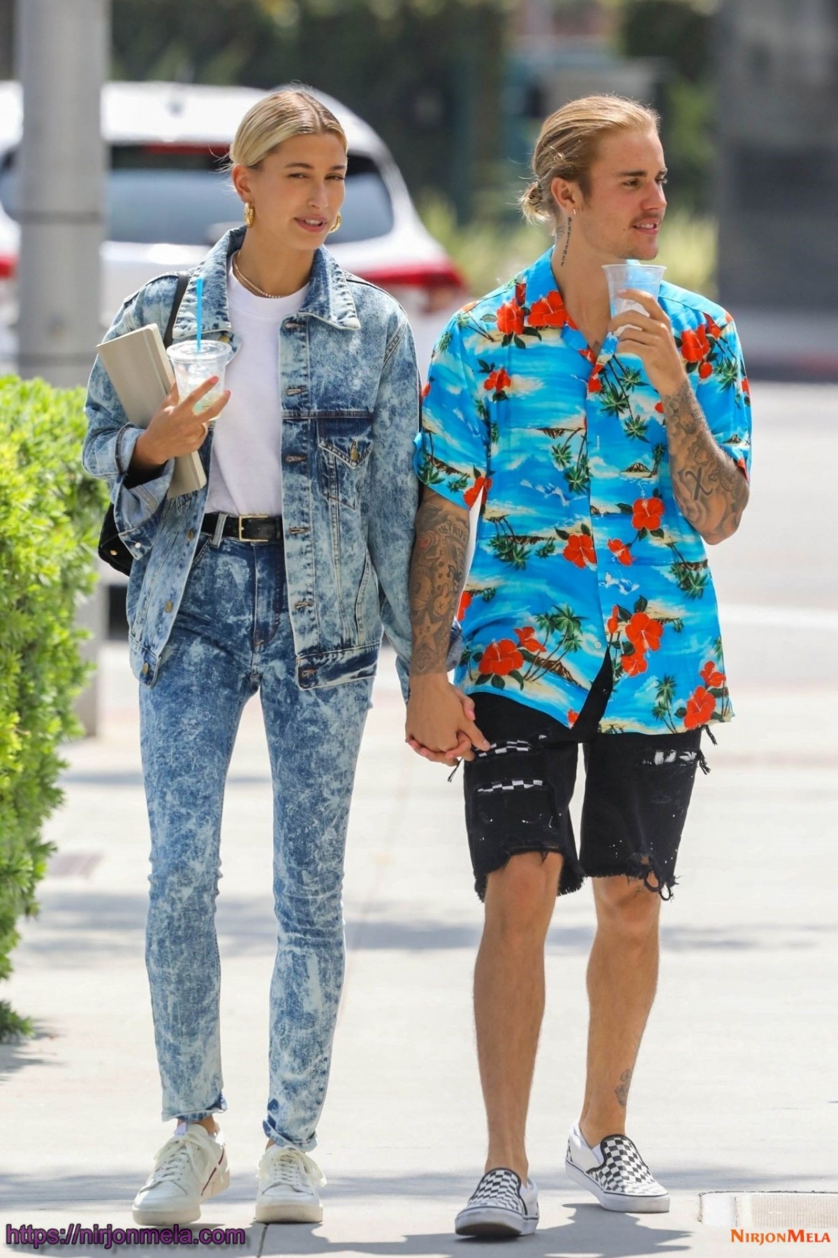 hailey-baldwin-and-justin-bieber-out-in-west-hollywood-08-26-2018-0.jpg
