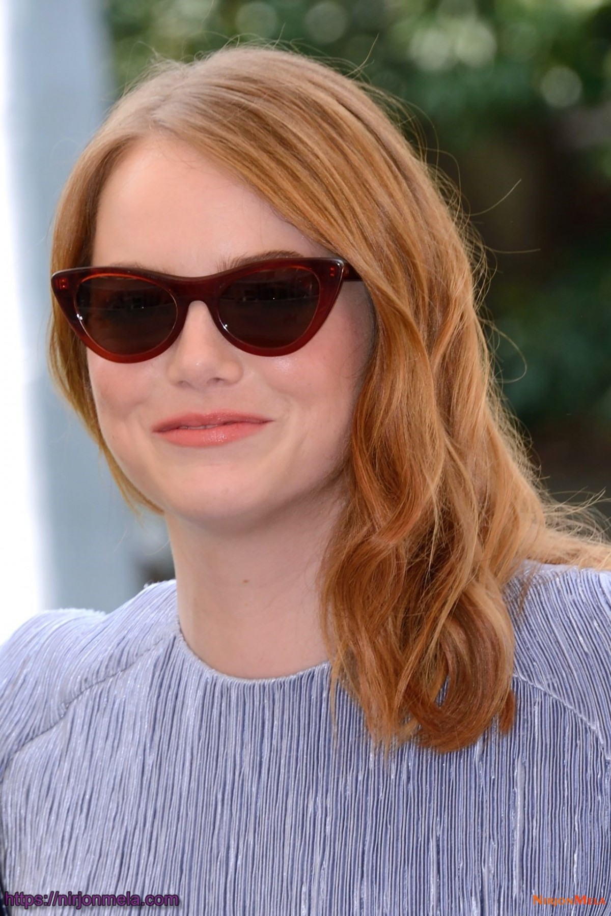 emma-stone-arriving-at-the-casino-di-venezia-for-the-75th-venice-international-film-festival-5.jpg