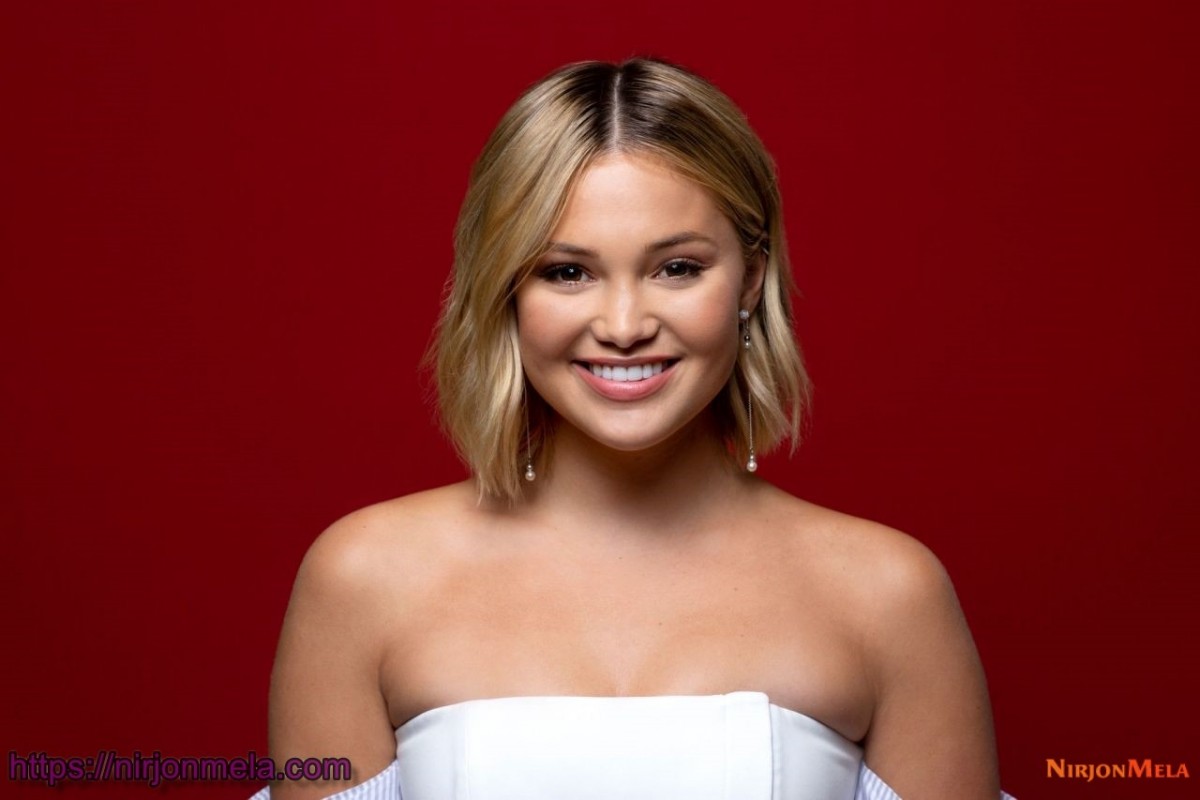 olivia-holt-comic-con-portraits-for-the-la-times-2018-5.jpg