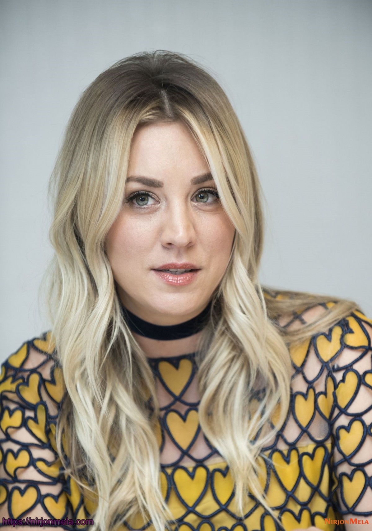 kaley-couoco-the-big-bang-theory-press-conference-in-west-hollywood-9.jpg