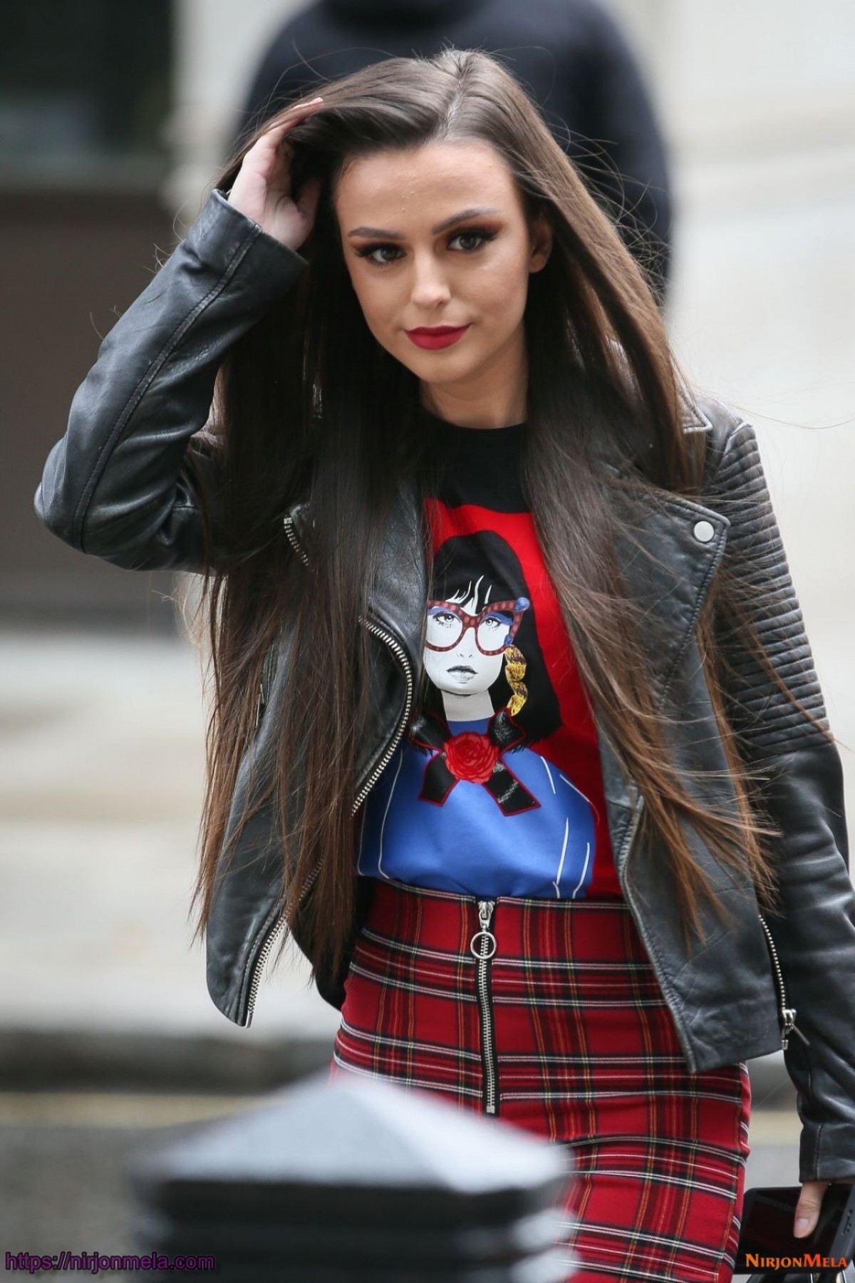 cher-lloyd-promoting-her-new-single-at-bbc-radio-in-london-10-26-18-2.jpg