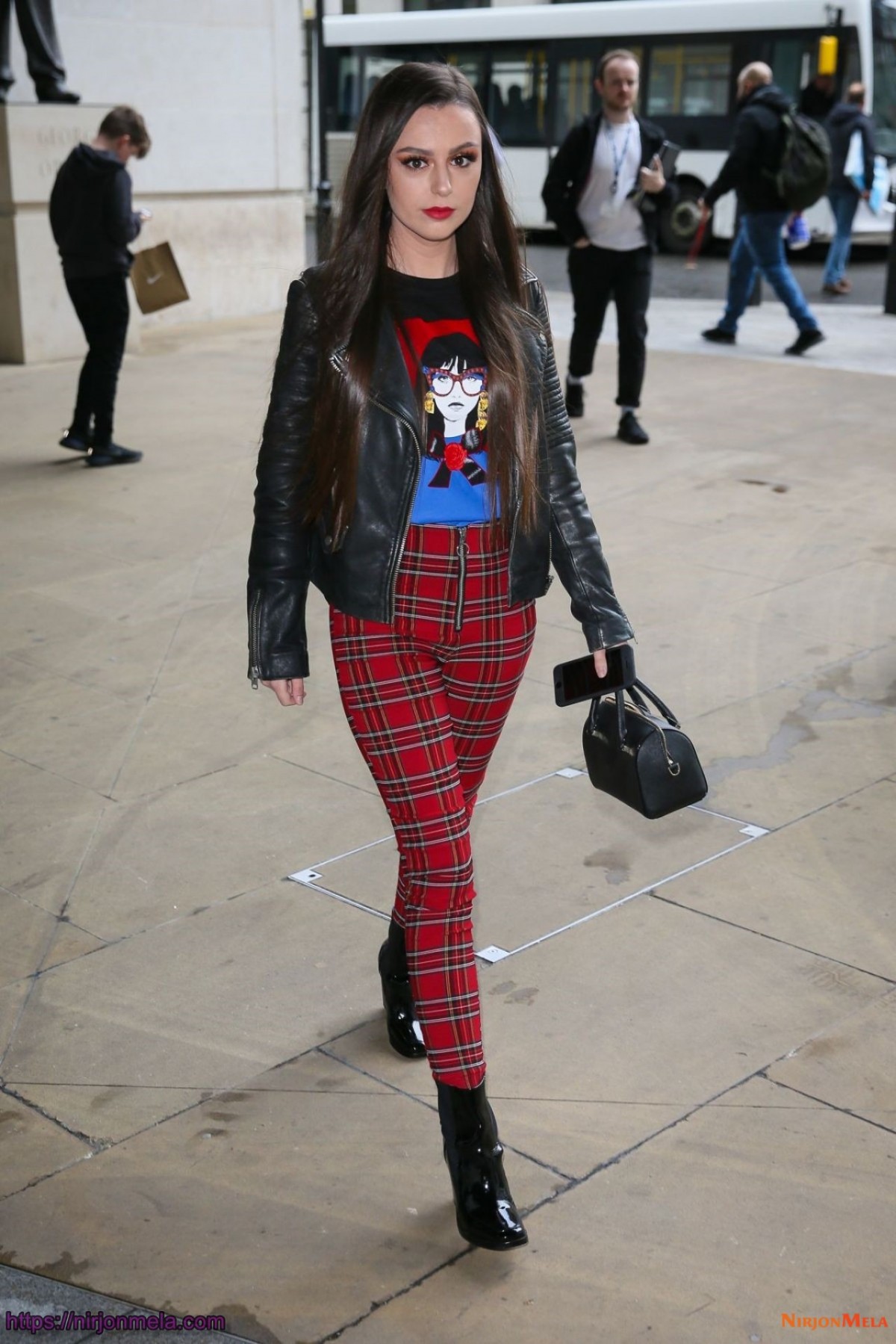 cher-lloyd-promoting-her-new-single-at-bbc-radio-in-london-10-26-18-4.jpg