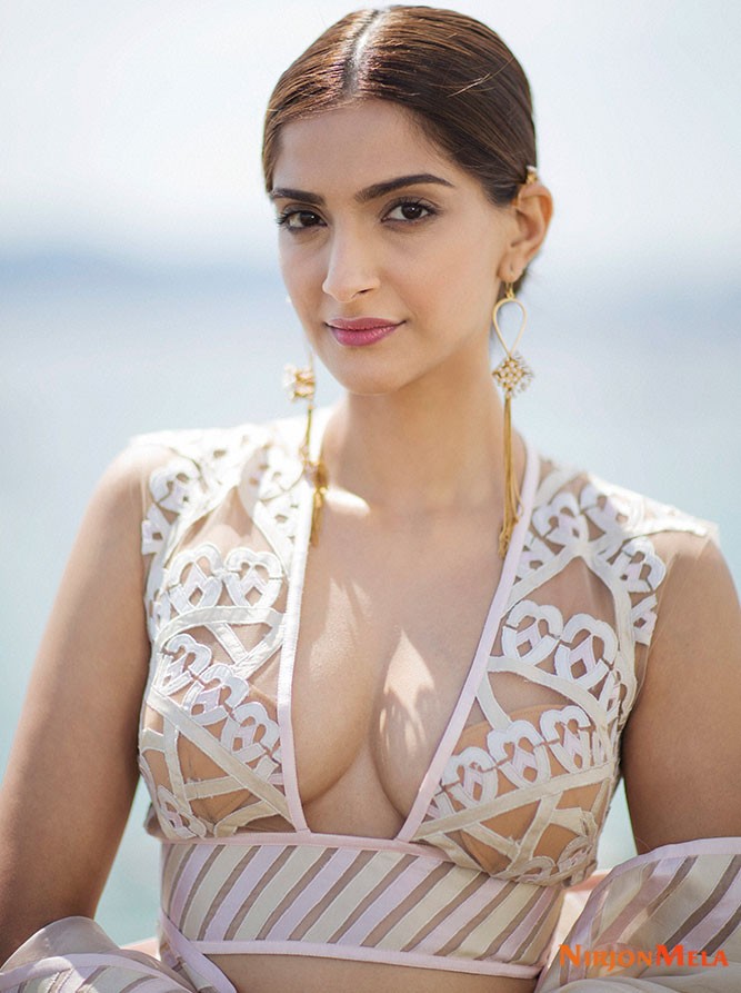 38085-sonam156.jpg