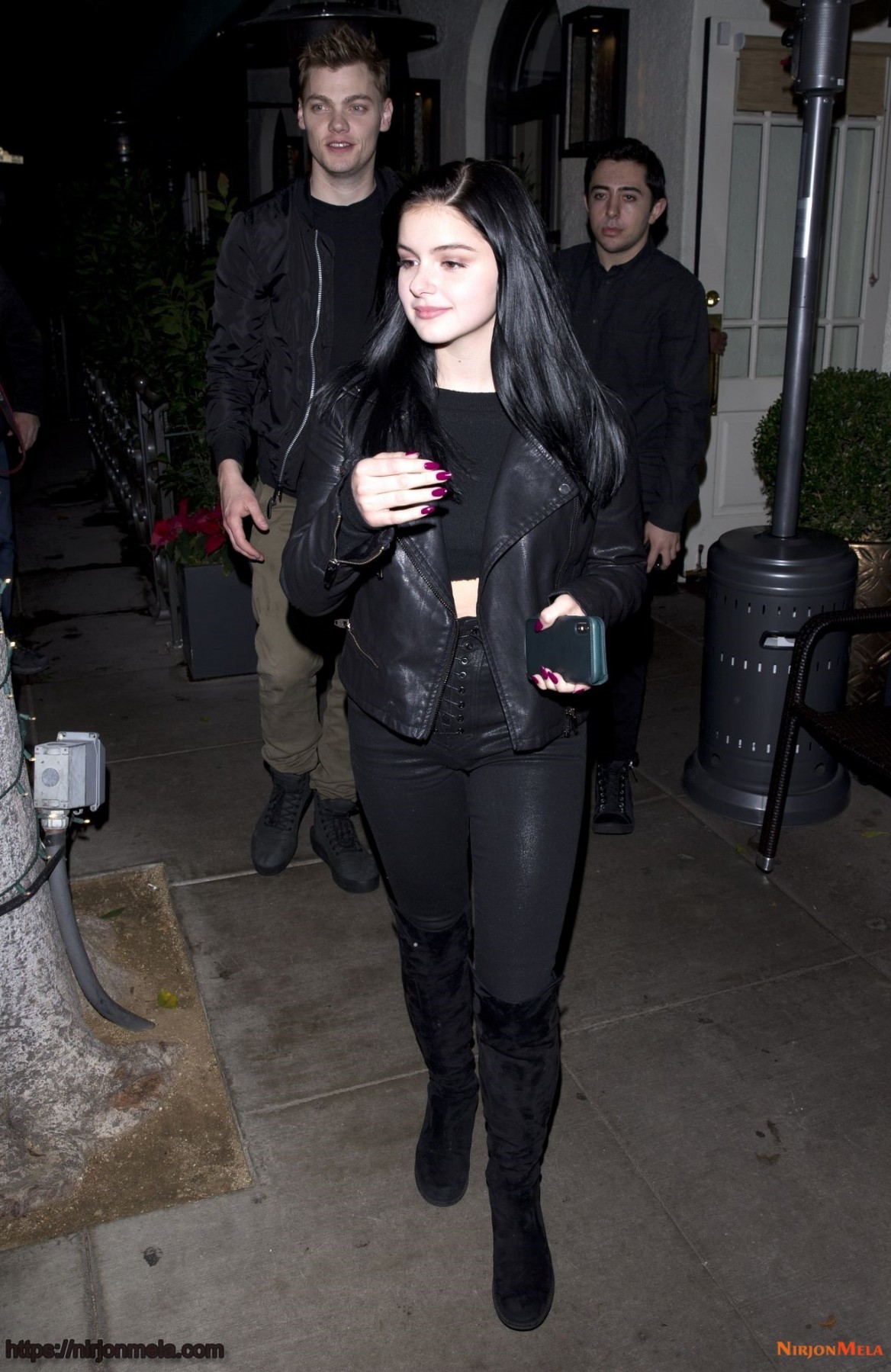 ariel-winter-leaving-madeo-in-beverly-hills-12-08-2018-8.jpg