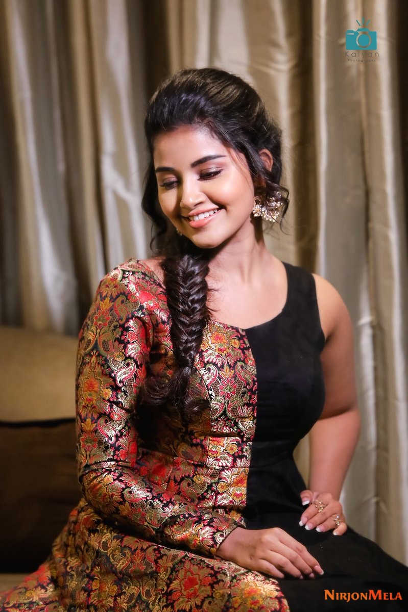 Anupama-Parameswaran-1955f1832640179dae.jpg