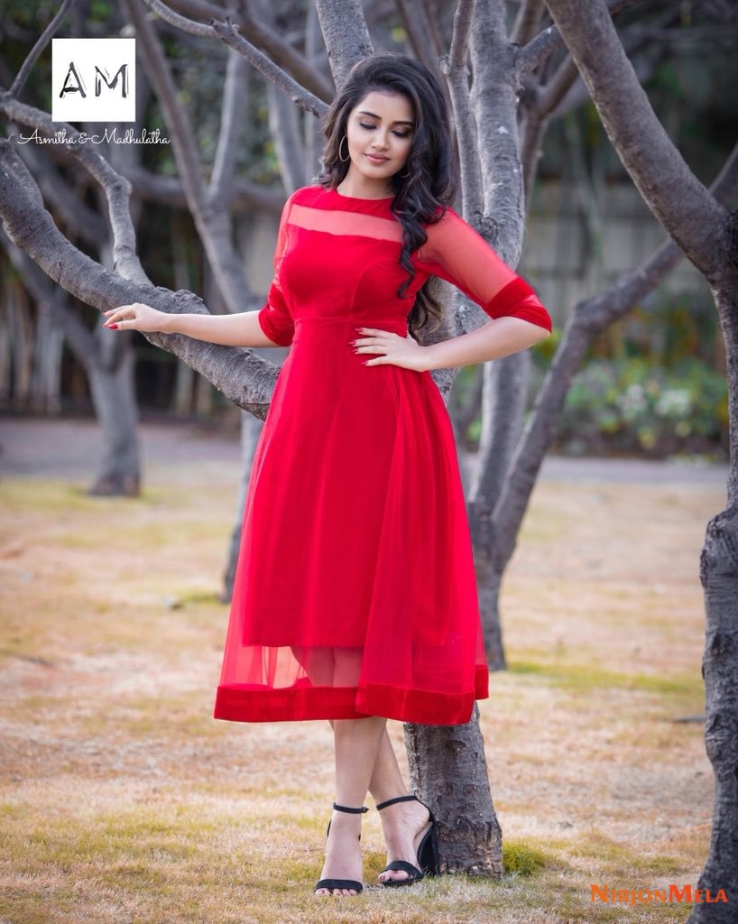 Anupama-Parameswaran-new-21.jpg