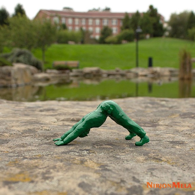 Toy-soldier-doing-yoga.jpg