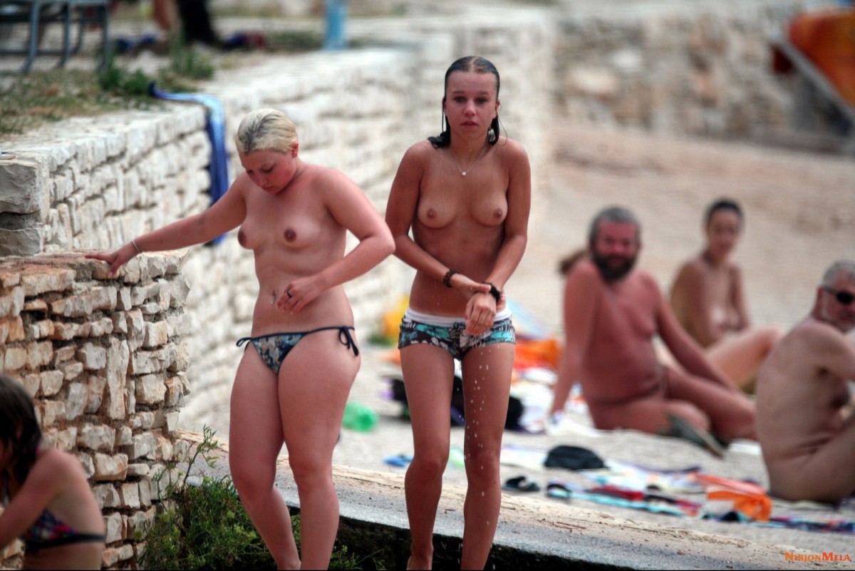 Nude-Amateur-Pics---Nudist-Beach-In-Croatia077.jpg