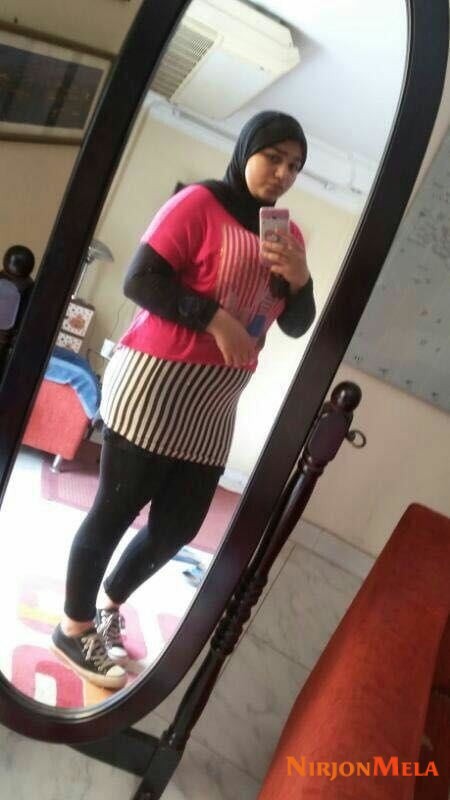 hot-hijab-girl-nude-selfie-004.jpg