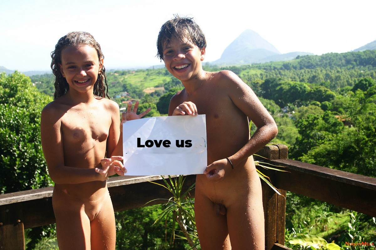 forest-naturist-friends.jpg