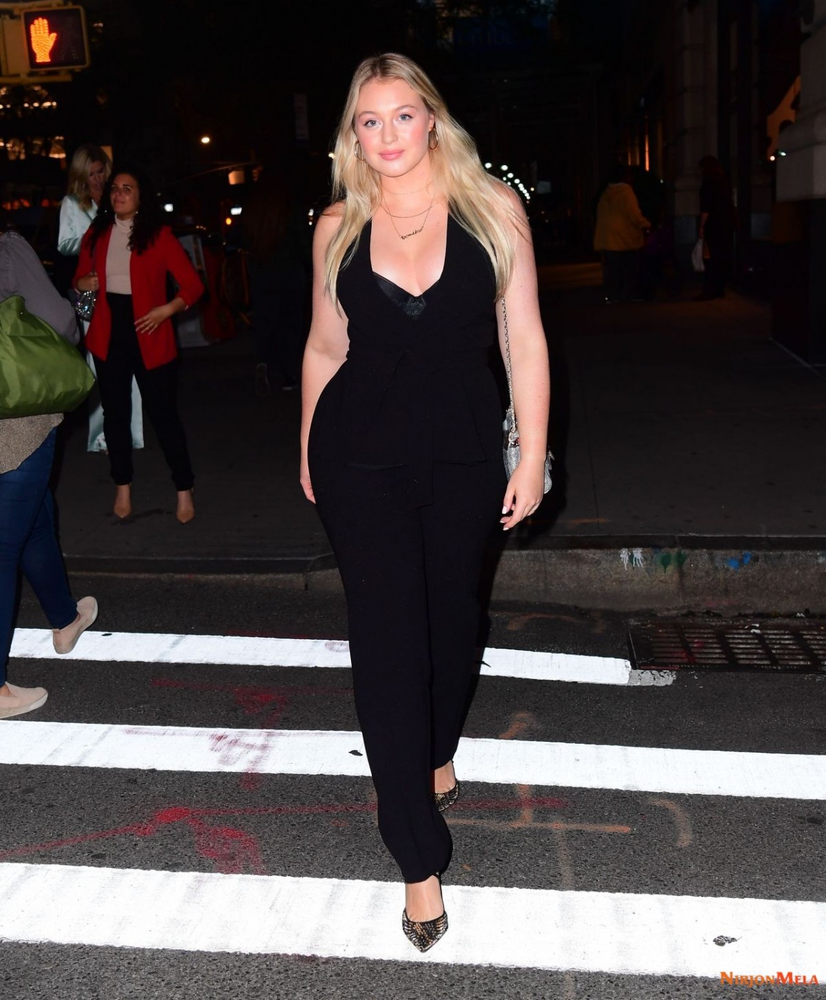 iskra-lawrence-in-plunging-black-jumpsuit-10-21-2019-2.jpg