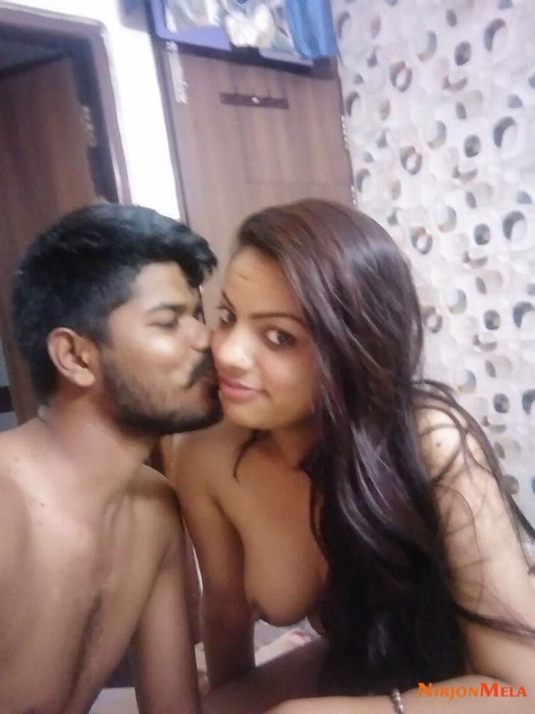 indian-couple-honeymoon-nude-03.jpg