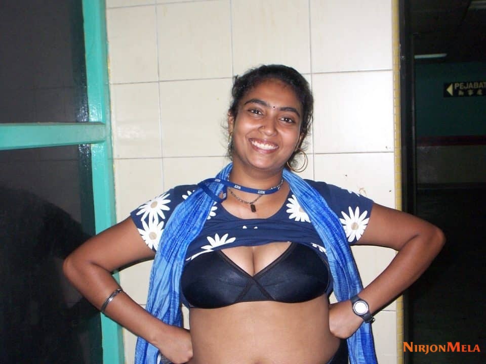 Indian-big-boobs-pics-04.jpg