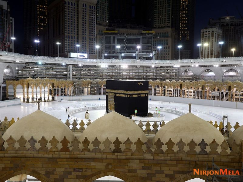 A-general-view-of-empty-Kaaba-at-the-Grand-Mosque-during-the-holy-month-of-Ramadan--in-the-holy-city-of-Mecca--Saudi-Arabia.-_171b53defd3_original-ratio.jpg