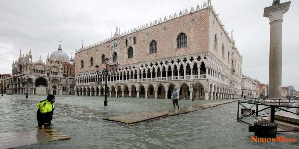 FloodedVenice3.jpg