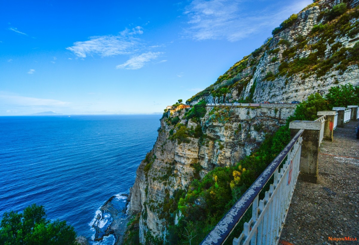 Amalfi-Coast-Italy-15.jpg