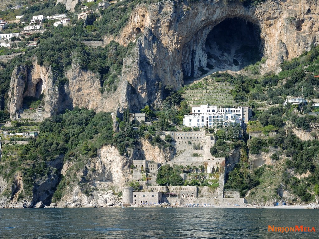 Amalfi-Coast-Italy-4.jpg