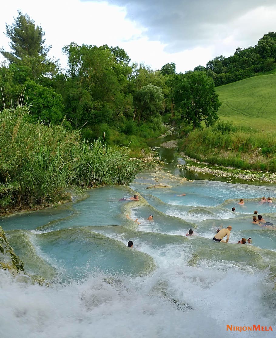 Saturnia-4.jpg