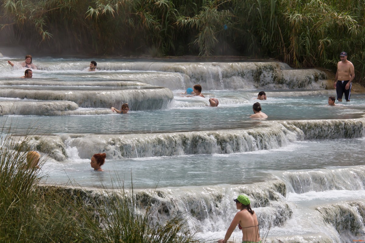 Saturnia-5.jpg