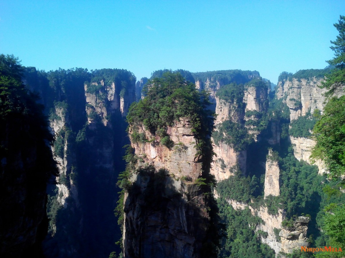 Zhangjiajie-National-Forest-China-4.jpg