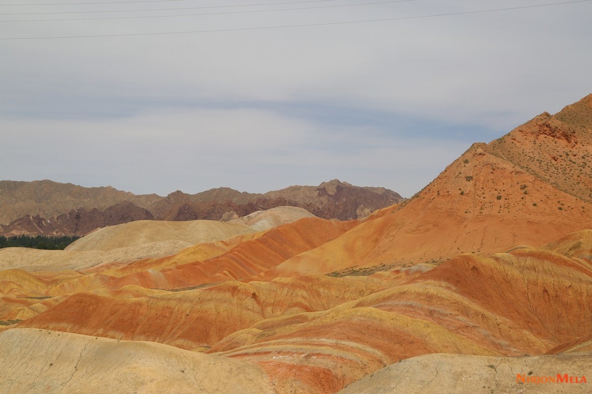 Zhangye-Danxia-Landform-China-10.jpg