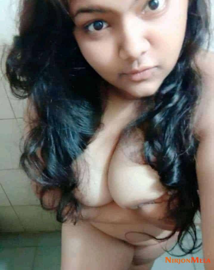 hot-busty-Bangladeshi-beauty.jpg