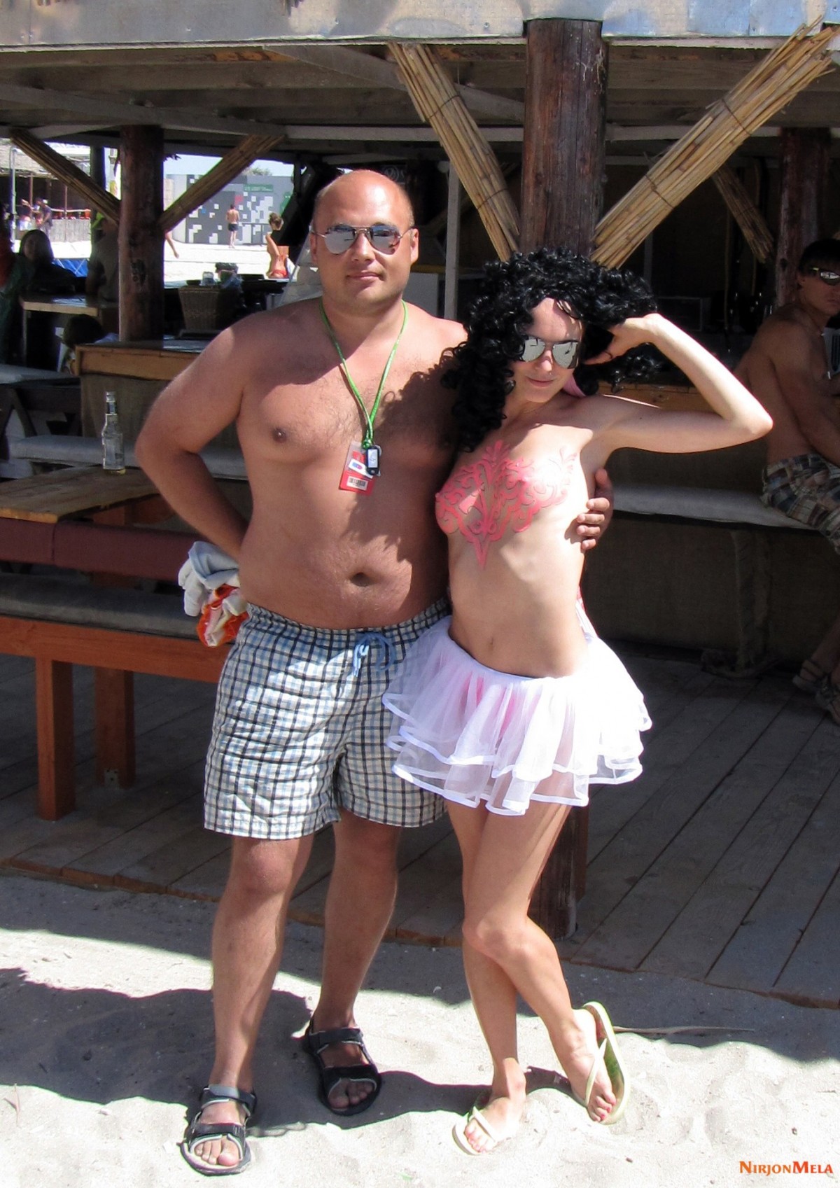 Nudism-Beach-Party-56159345.jpg