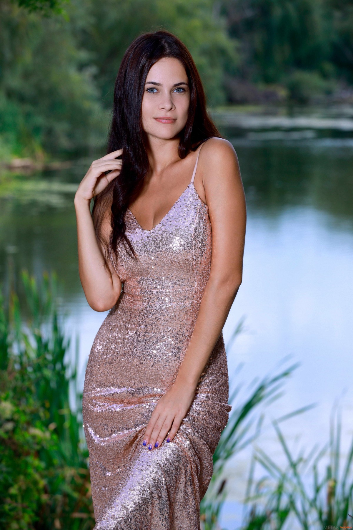 MetArt_Gown-in-Nature_Martina-Mink_high_0001.jpg