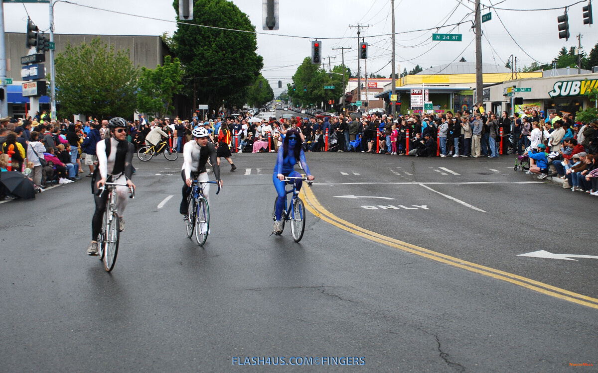 Fremont-Solstice-Flash4Us-com-10217.jpg