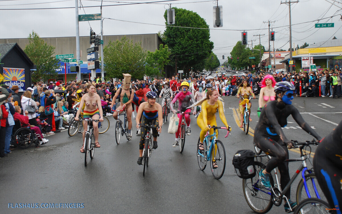 Fremont-Solstice-Flash4Us-com-10234.jpg