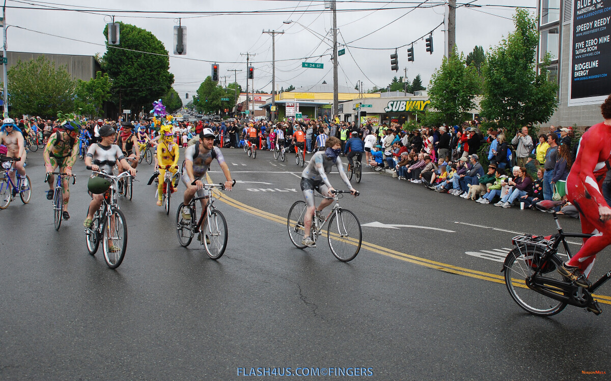 Fremont-Solstice-Flash4Us-com-10237.jpg