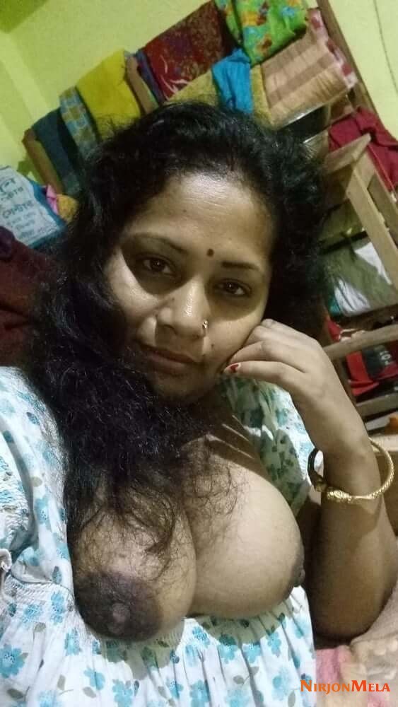 Bengali-Bhabhi-nude-pics-10..jpg