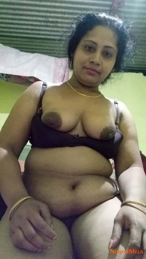 Bengali-Bhabhi-nude-pics-6.jpg