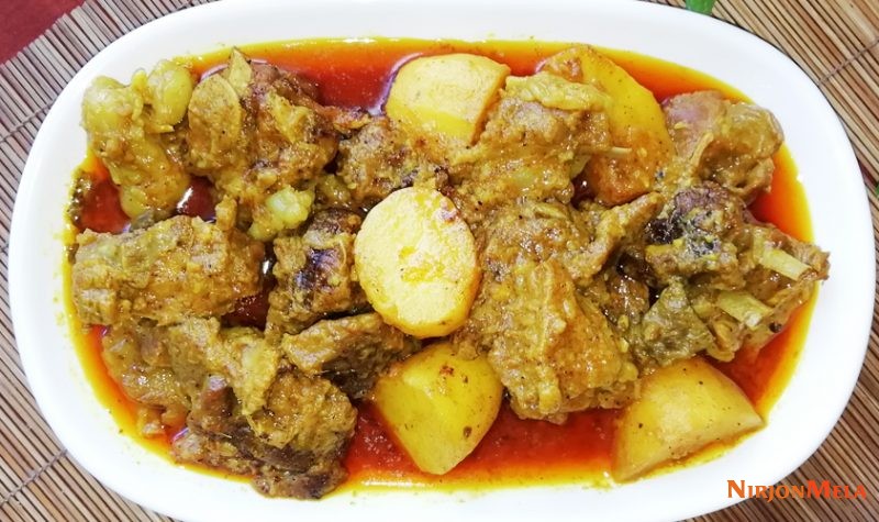 08-45-56-khasir-mangsho-alu-diye-mutton-curry-800x475.jpg